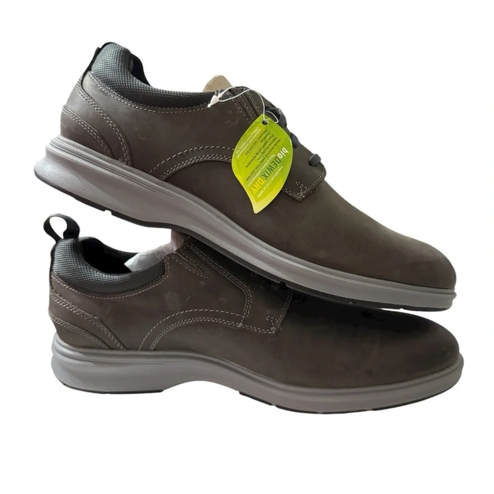 ROCKPORT Men’s Plain Toe Leather Shoes · Size 10